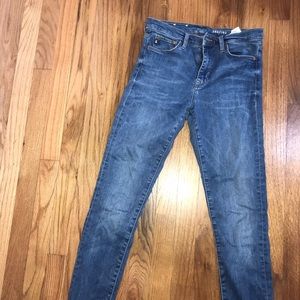 H&M shaping skinny jeans